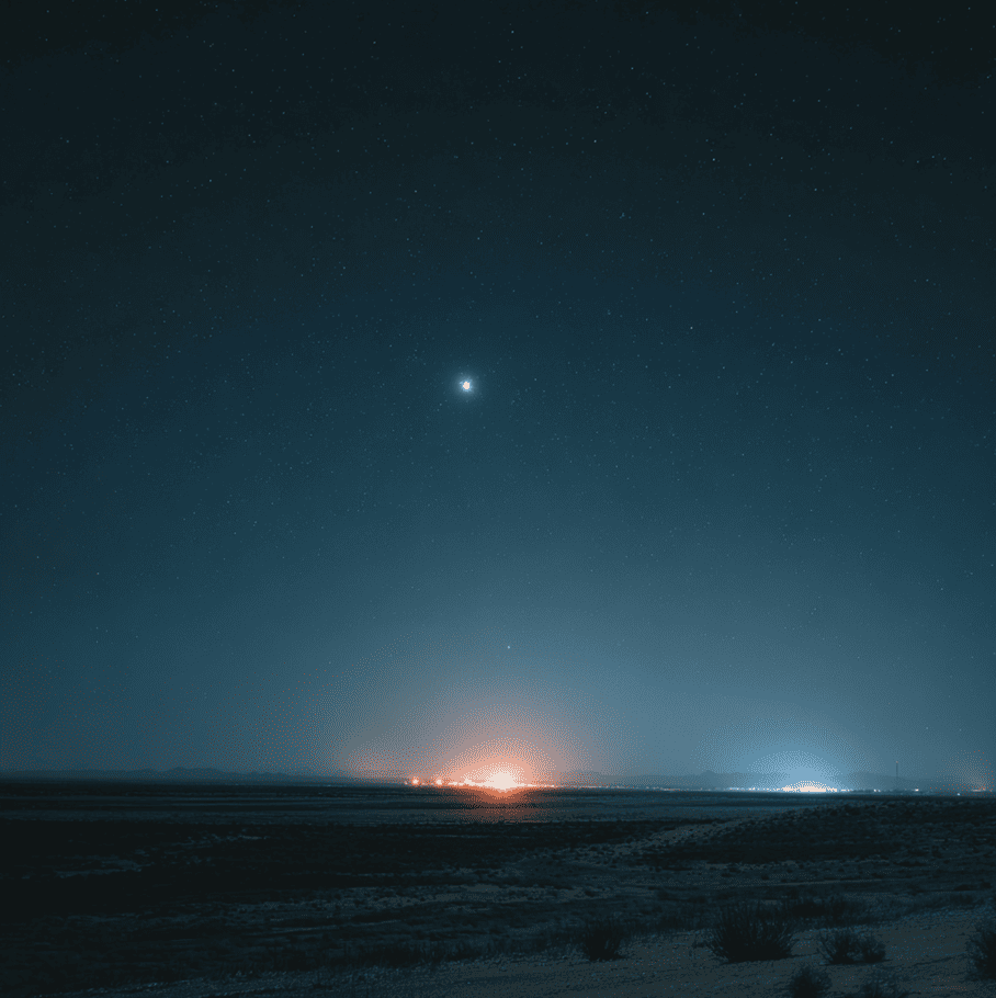 White Sands desert landscape at dusk, representing the site of documented UFO sightings reported by scientists and military personnel.