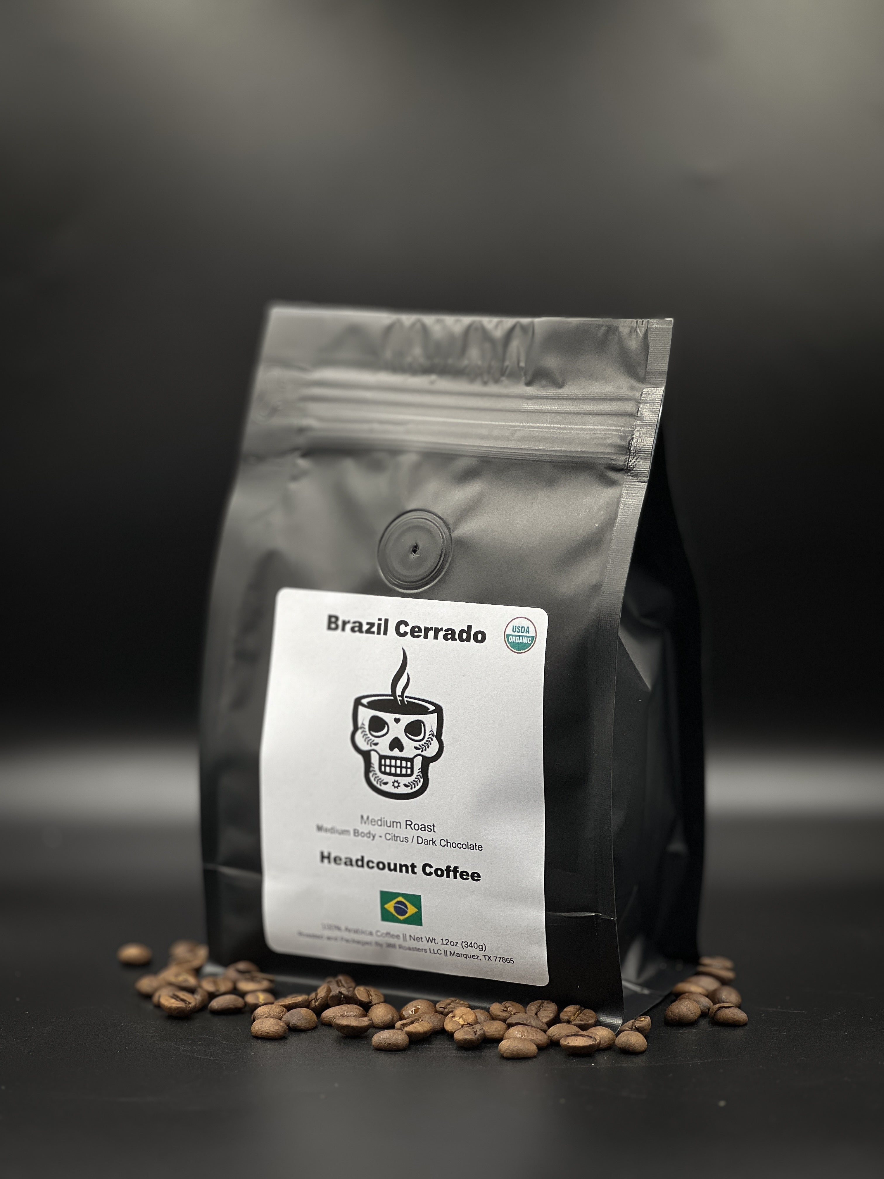 Headcount Coffee Brazil Cerrado roast, featuring rich flavors with smooth, nutty undertones. Freshly roasted artisan coffee from Brazil’s Cerrado region, delivered in eco-friendly packaging.